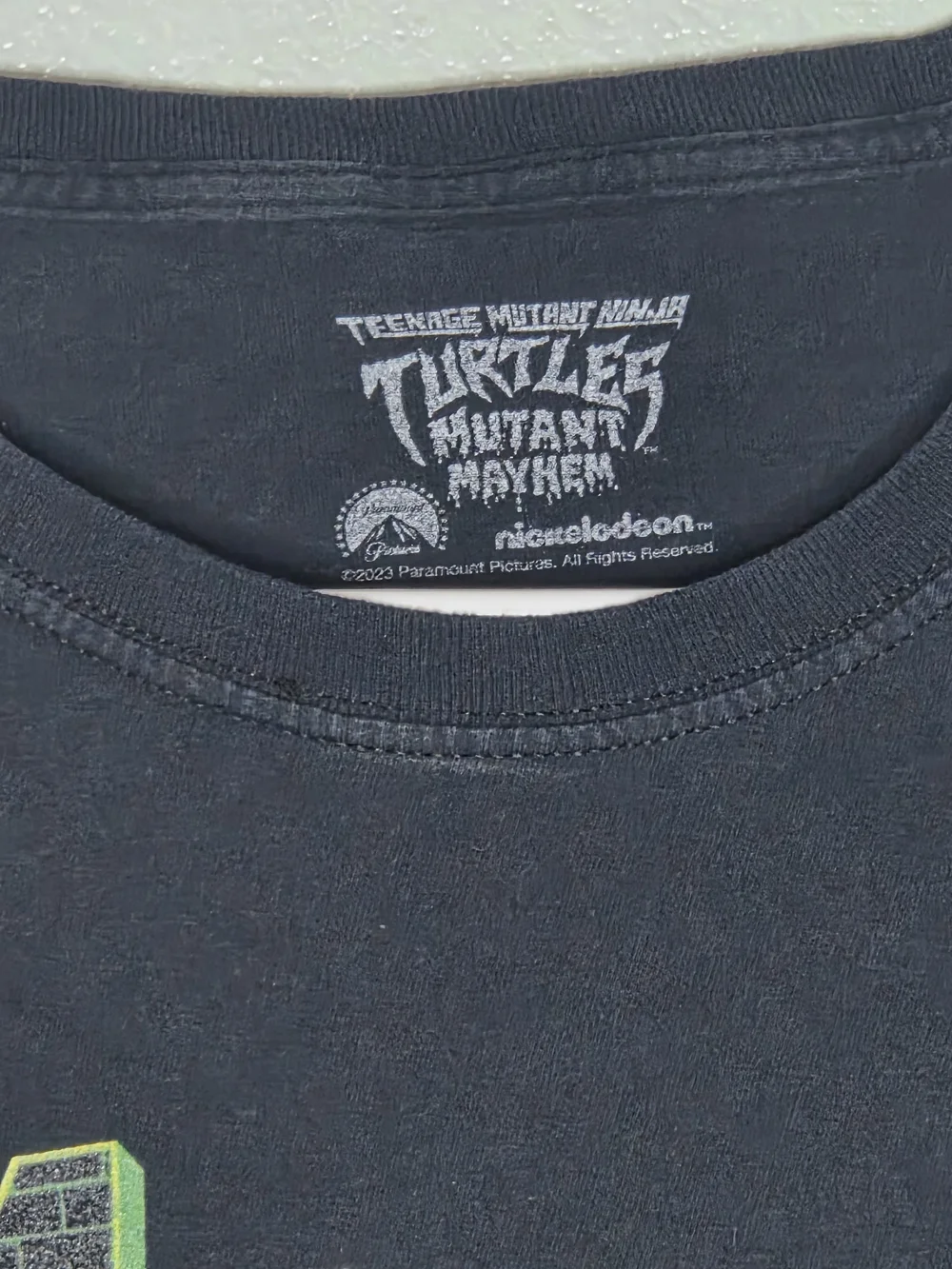 TMNT: Mutant Mayhem Graphic T-Shirt - Retro 90s Style Design -size LG - Picture 5 of 7